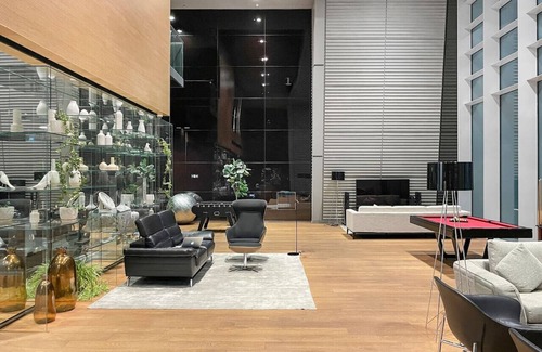 DIFC Apartment | Burj Khalifa & Downtown Views | 3BR Family Retreat Near Dubai Mall
