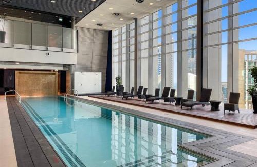 DIFC Apartment | Burj Khalifa & Downtown Views - 3BR Family Retreat Near Dubai Mall