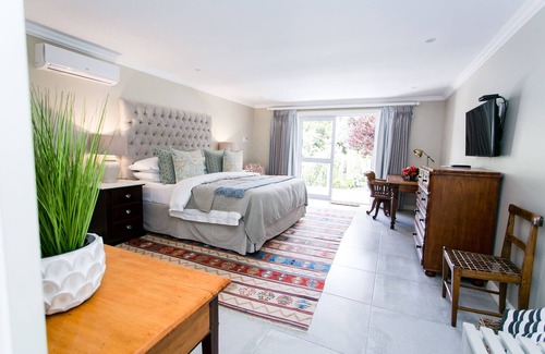 Greater Johannesburg Metropolitan Area Bed & Breakfast | Burkleigh House