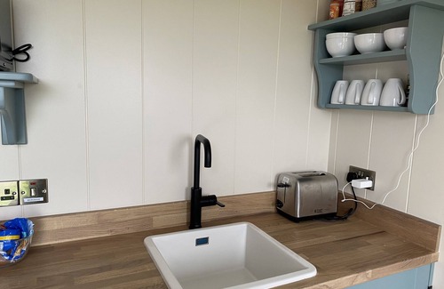 Corofin Ski Chalet | Burren Garden Glamping Hut