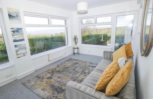 Llanrhidian Higher House | Burry House North Gower