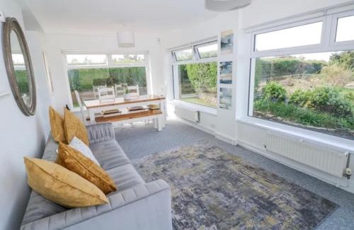 Llanrhidian Higher House | Burry House North Gower