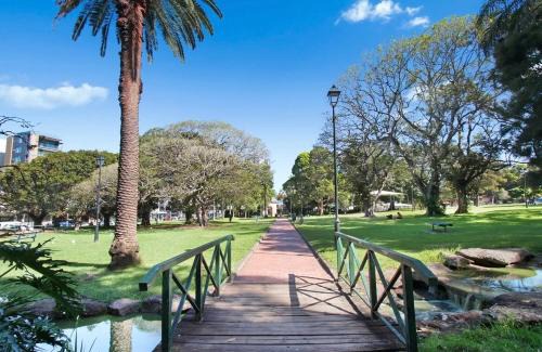 Burwood House | Burwood Quiet Central Stay