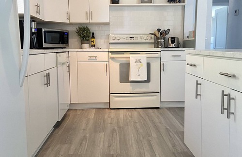 Downtown House | Bustling Downtown within Walking; New Bayfront Park & Beaches Minutes Away