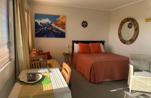 Oakura Villa | Butlers Lane The Studio