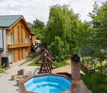 Nehoiu Cabin | Buturuga Mică