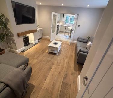 Gwynedd- Snowdonia House | Bwlch y maen