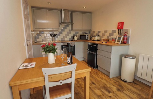 Llangefni Cottage | BWTHYN MAIR, romantic in Llangefni
