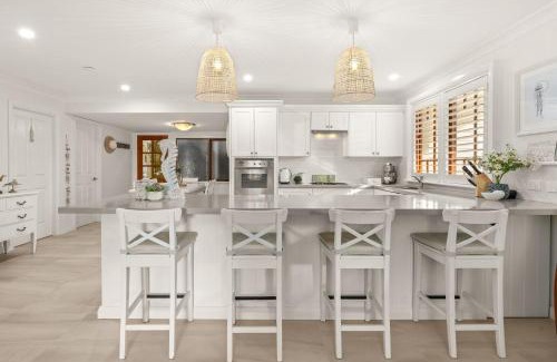Vincentia Apartment | By the Bay by Experience Jervis Bay