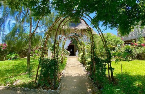 Watamu Villa | By the beach is the most awesome , cozy, stylish, tranquil, getaway villa.