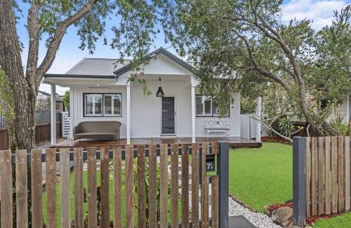 Ettalong Beach House | By The Coast