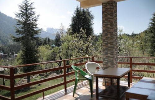 Old Manali House | By The Way