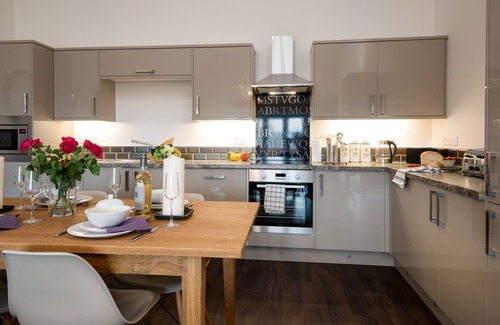 Gattonside Cottage | BYRE, Gattonside - sleeps 4 in 2 bedrooms
