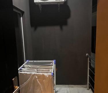 Ofin Apartment | Bytup 2bedroom Apt in lekki,24hrs light, Wifi