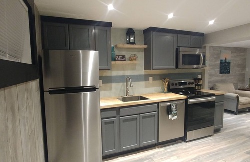 Sunset Heights Apartment | BYU AND UVU , CLEAN, QUIET, GREAT FOR COUPLES