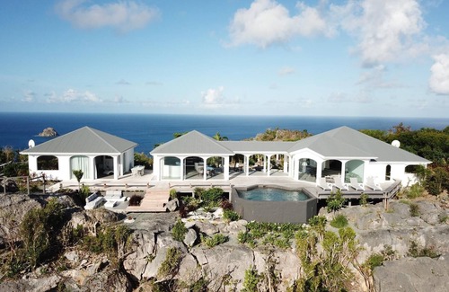 Colombier Villa | Byzance in Colombier by Personal Villas - Stunning Villa at the Top of a Cliff