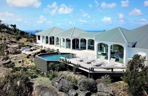Colombier Villa | Byzance in Colombier by Personal Villas - Stunning Villa at the Top of a Cliff