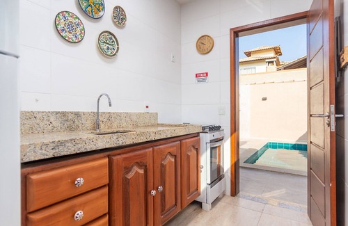 Rasa House | BZ74 House with pool and private barbecue area