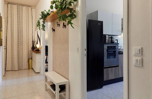Rho Apartment | Cà De Amicis | Rho Centro | Private Parking