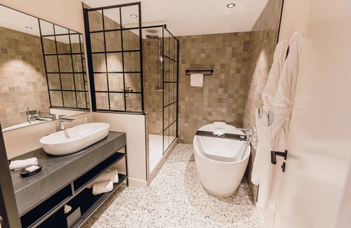 Beaune City Centre Hotel | Cèdre Beaune, A Beauvallon Hotel & Spa