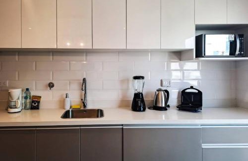San Antonio Apartment | Céntrico Apartamento de Lujo @ Miraflores