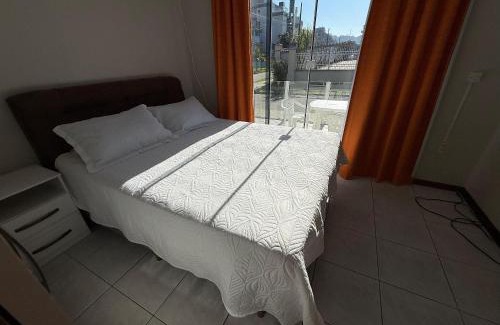 Governador Celso Ramos Apartment | Cód 103- Apartamento á 50 metros do mar