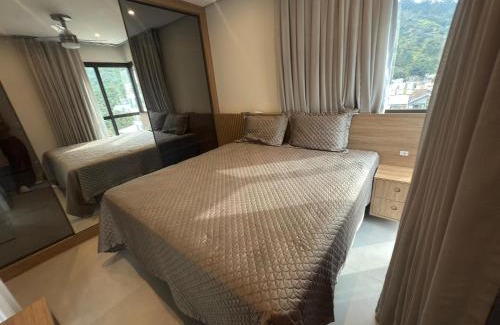 Governador Celso Ramos Apartment | Cód 57 - Apartamento 3 dormitórios NOVO a 180 metros do mar.