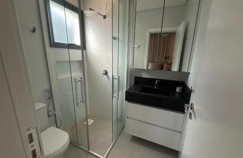Governador Celso Ramos Apartment | Cód 57 - Apartamento 3 dormitórios NOVO a 180 metros do mar.