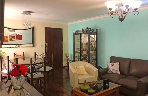 San Miguel Apartment | Cómodo, céntrico, cerca a Parque Media Luna