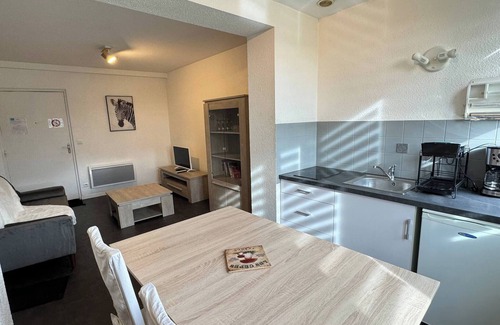 Gramat Apartment | Côté jardin, appa.