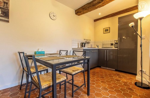 Morlet House | Côté Jardin - MORLET - Gîte