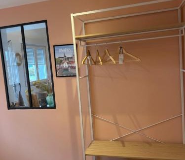 Quesnoy-sur-Airaines Bed & Breakfast | Côté Poules