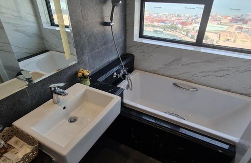 Quy Nhon Apartment | Căn Hộ 2PN Altara Residences Quy Nhơn