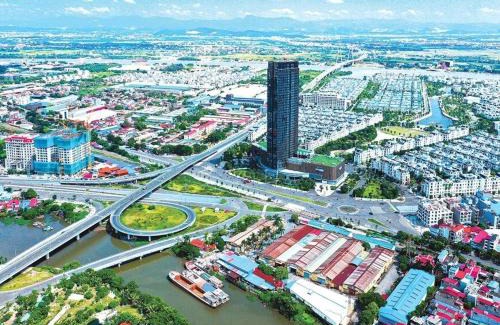 Le Chan Apartment | Căn hộ nhìn ra núi