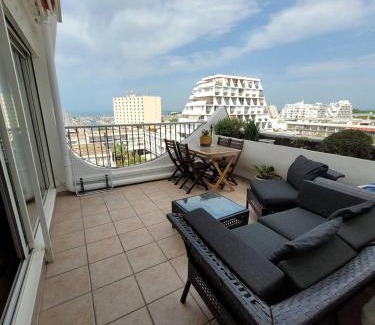 La Grande-Motte Apartment | Cœur de ville Appartement t2 cabine pour 4 personnes N127