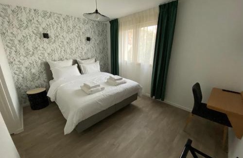 Pomponne Hotel | C La Suite