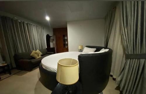 Balakot Resort | C O Z Y Hut At Country Club Balakot