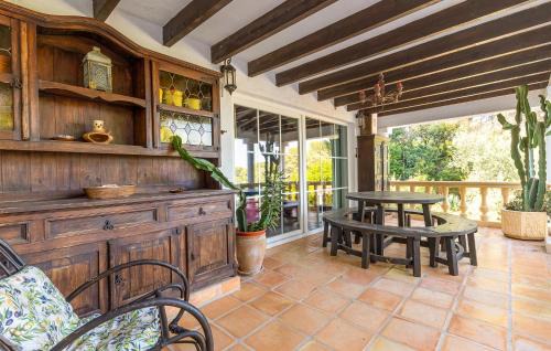 Jesus Pobre House | C San Nicolas
