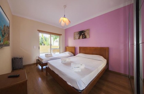 Lagos Apartment | C15 - The Patio Do Convento Apartment