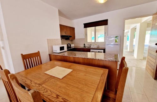 Peyia Town Apartment | C5 Vanessa Poolside Apartment