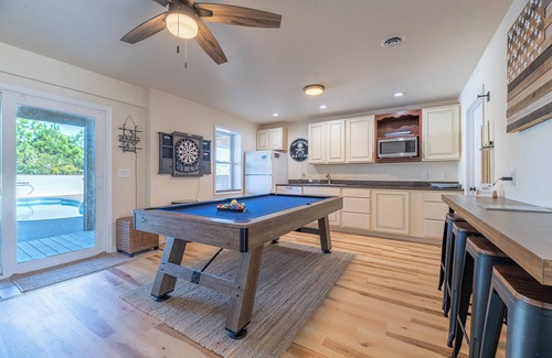 Corolla House | C9261 Blue Moon. 4x4 Beach, Ocean View, Pool, Hot Tub, Rec Room, Pool Table!