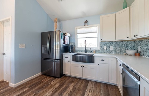 Carova Beach House | C9431 Sea Stars. Canalfront, 4X4 Area, Boat Ramp, Dock!