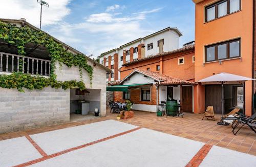 Sales House | Ca Carmina