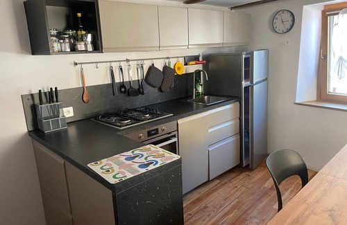 Scopello Apartment | Cá di Gin 1* floor apartment in the old town