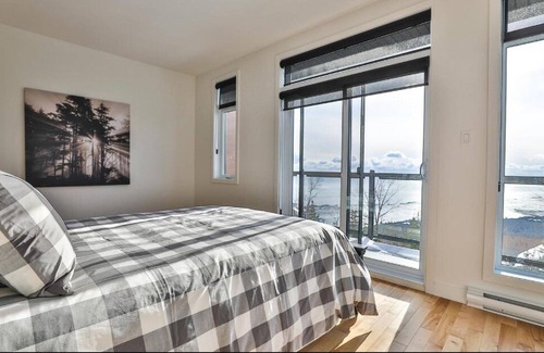 Petite-Riviere-Saint-Francois Ski Chalet | The CITQ numbers are in the sheet of each unit.