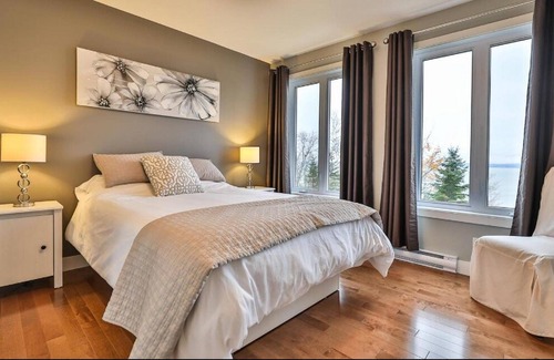 Petite-Riviere-Saint-Francois Ski Chalet | Les sommets Charlevoix in PETITE-RIVIÈRE-SAINT-FRANCOIS