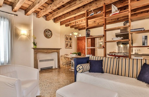 Castello Apartment | Ca' San Lorenzo