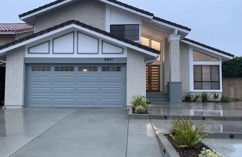 La Palma House | CA2 House SoCal Oasis Newly Renovated Game Room
