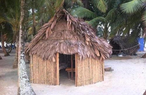 Carti Tupile Apartment | Cabaña compartido en las Isla de San blas Niadub