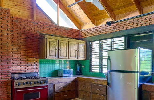 La Joya Cabin | Cabaña del Rio, Hermosa Cabaña a orillas del rio